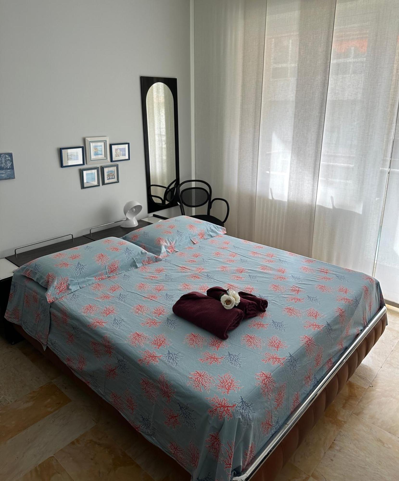 Tre Ponti Beach Apartment - Terrazzo Vista Mare Sanremo Ngoại thất bức ảnh